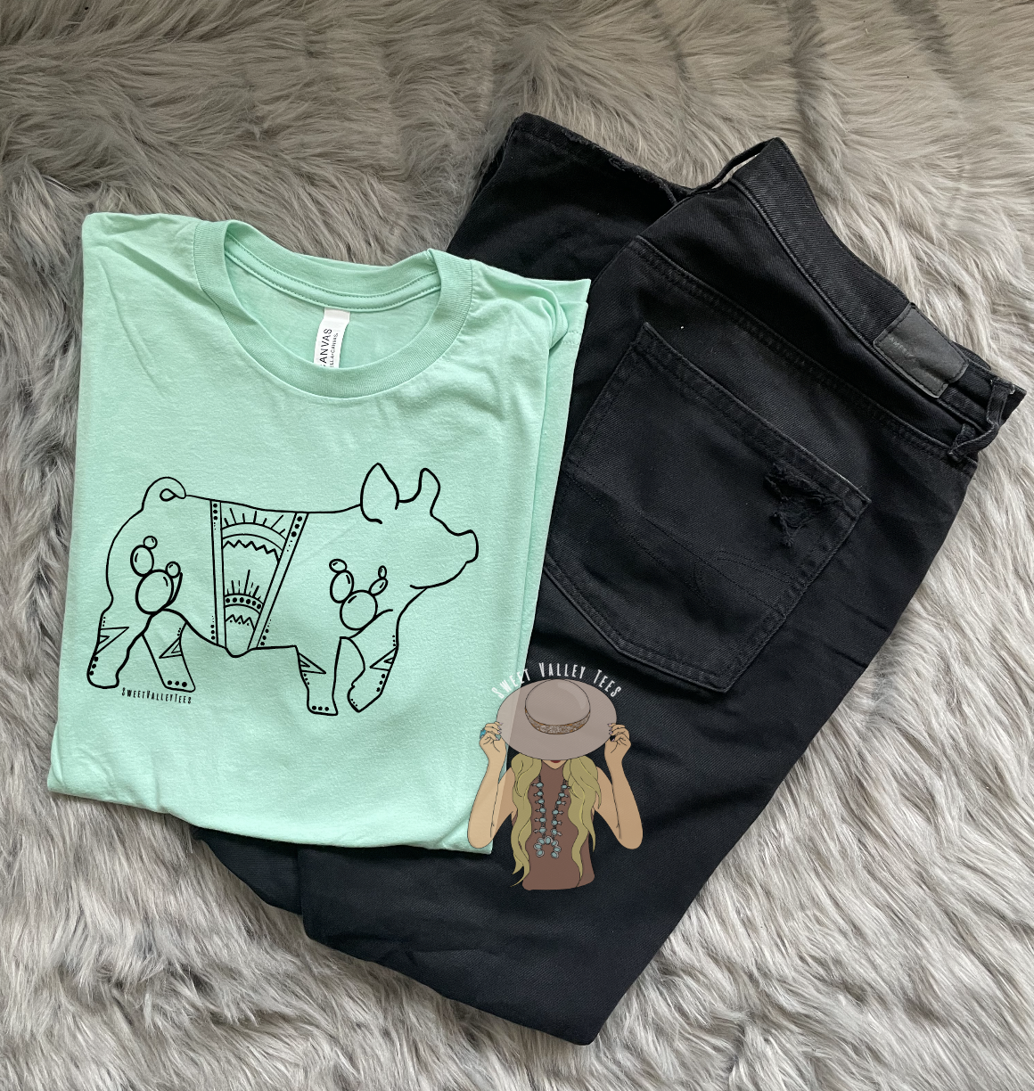 Show Pig Line Art Tee - Mint